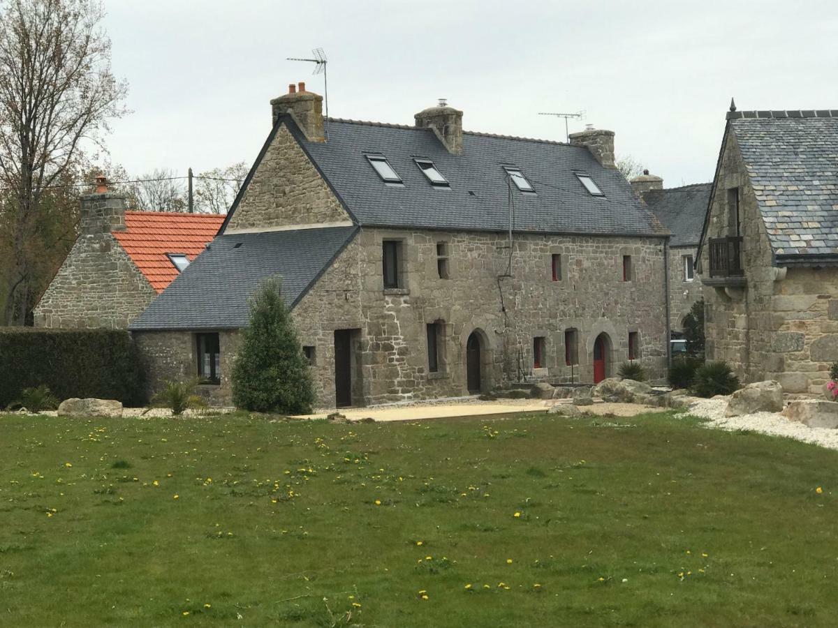 Charmante Maison Entre Terre Et Mer Plouaret エクステリア 写真