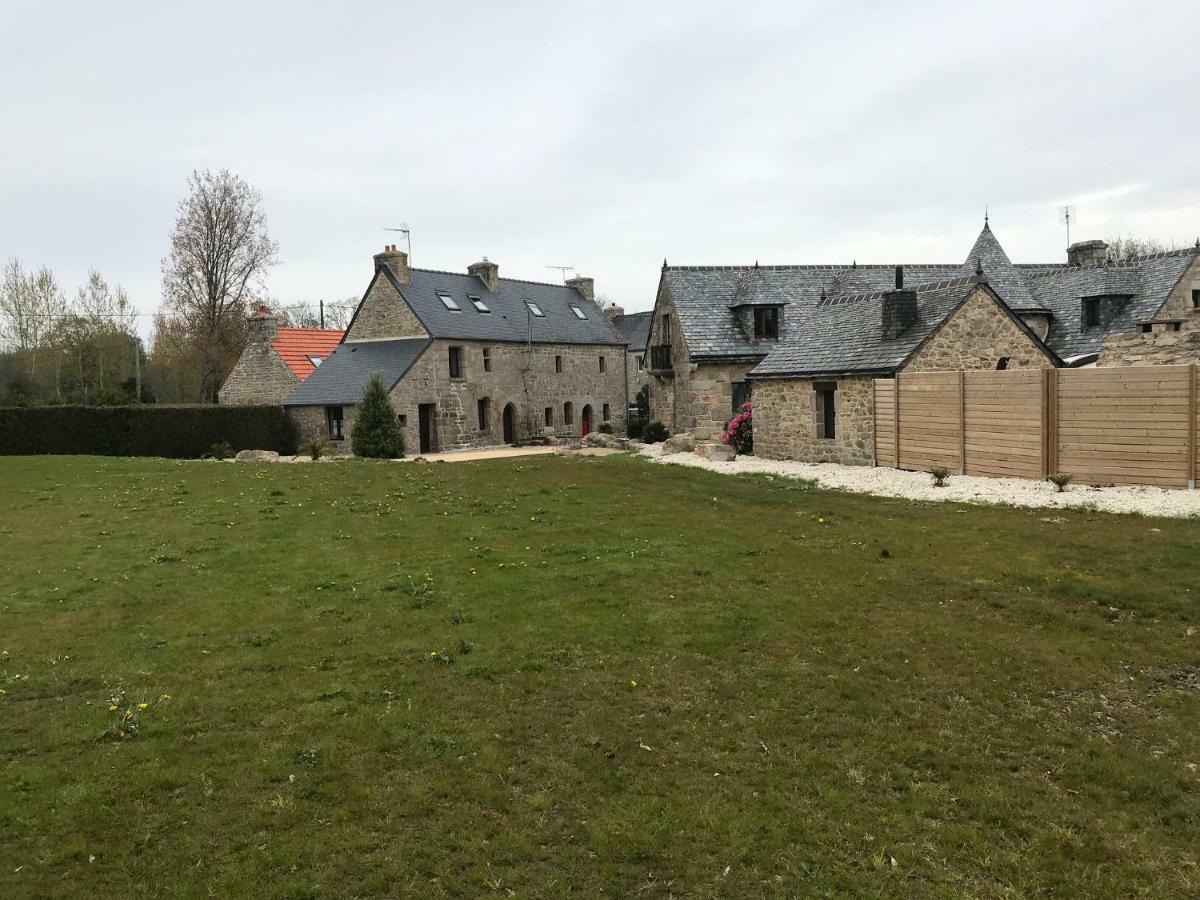 Charmante Maison Entre Terre Et Mer Plouaret エクステリア 写真